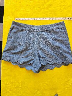 LOFT The Riviera Scalloped Hem Shorts in denim blue size 10